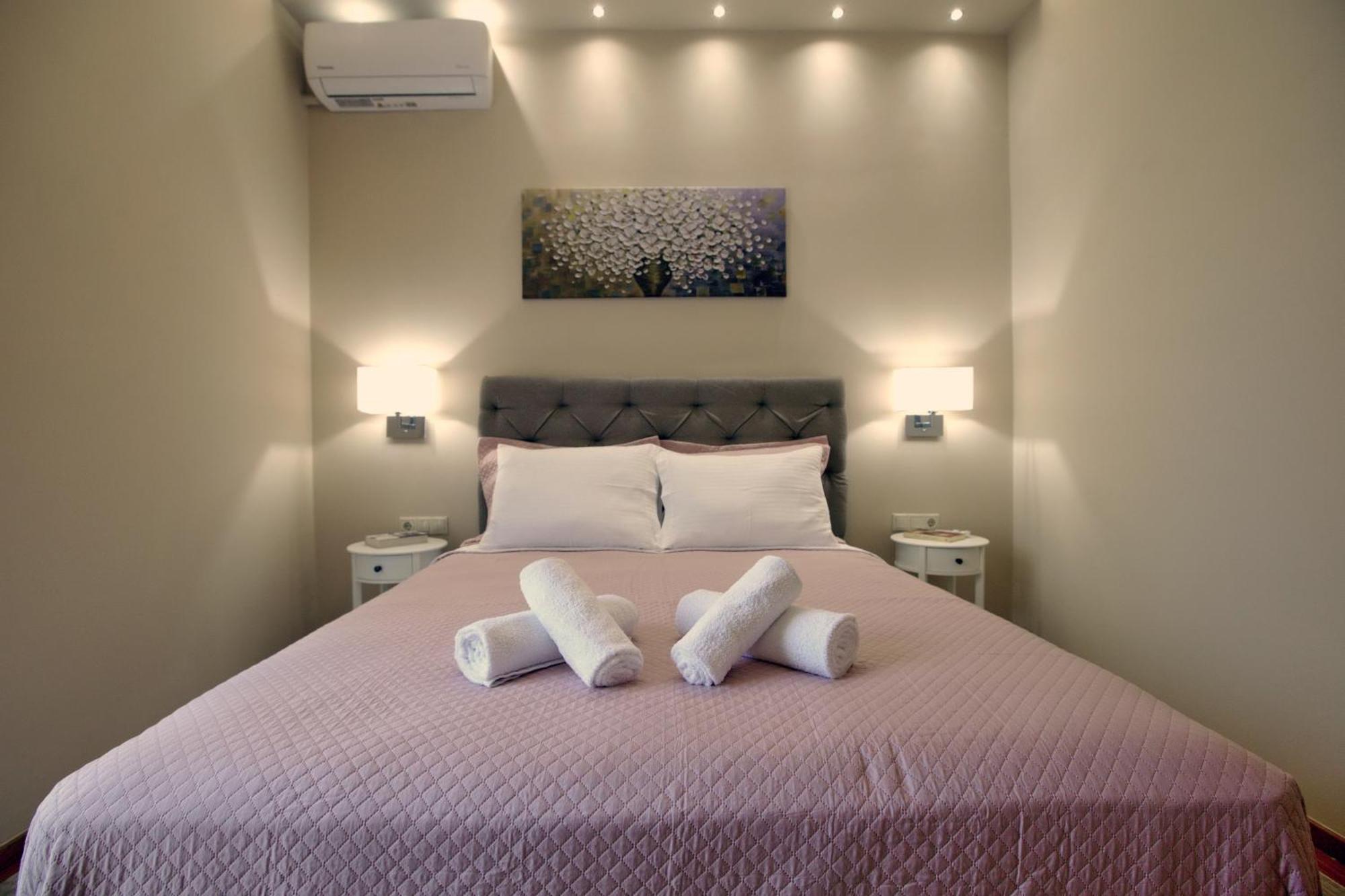 Libra Apartment In Nauplia Esterno foto